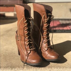 Lace up boots with heel